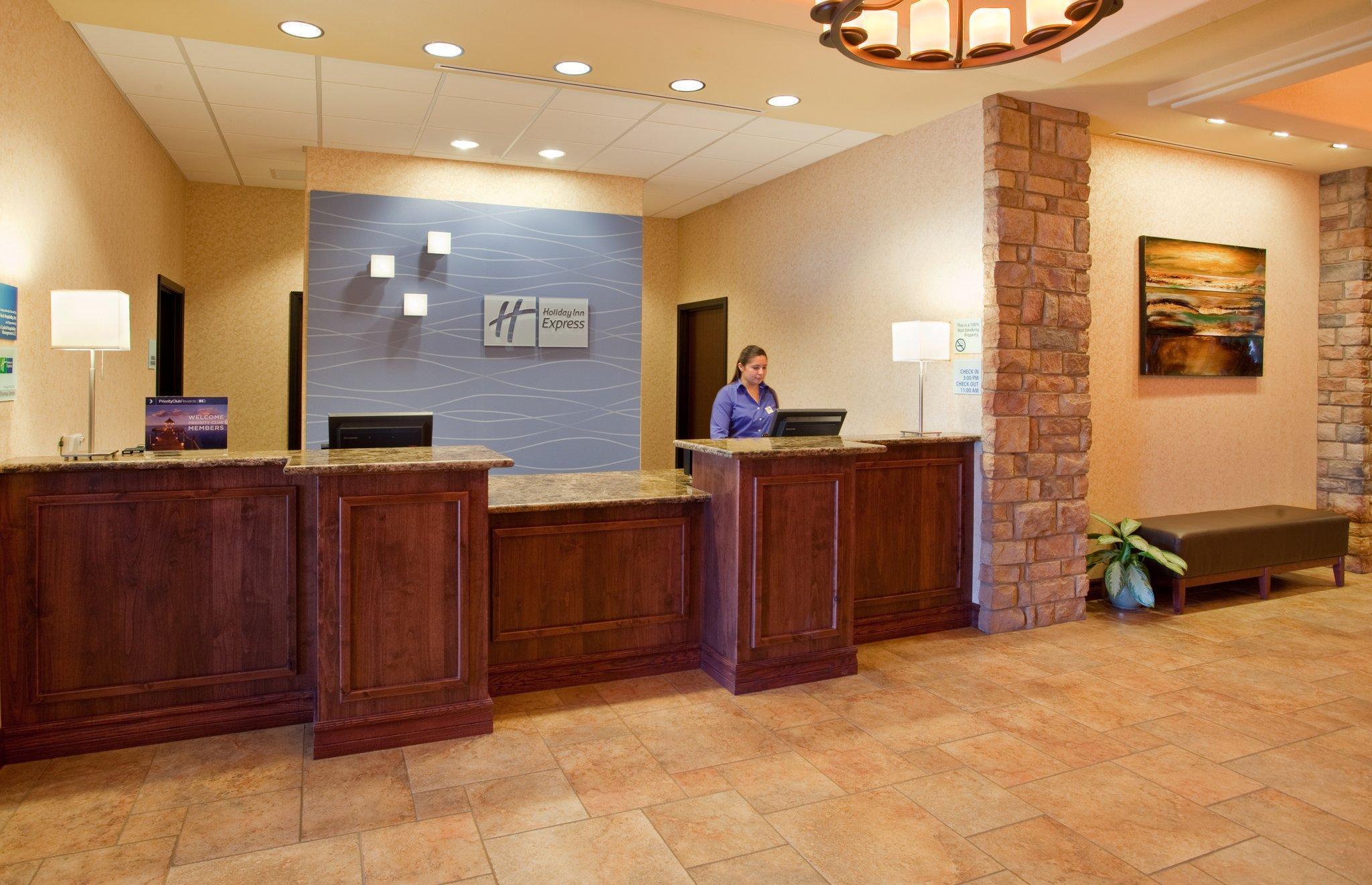 Holiday Inn Express & Suites Gallup East By Ihg Exteriér fotografie